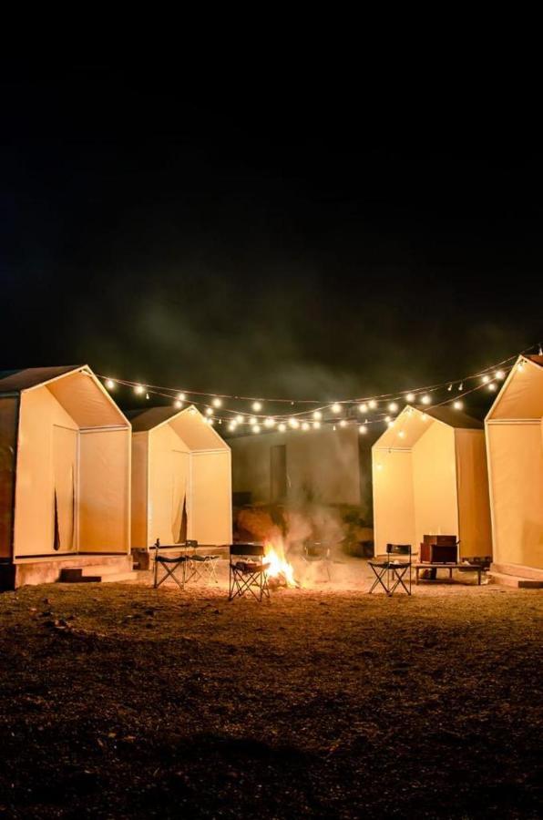 Rustic Vogue Hotel Shamirpet Kültér fotó