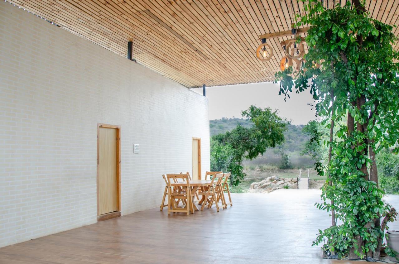 Rustic Vogue Hotel Shamirpet Kültér fotó