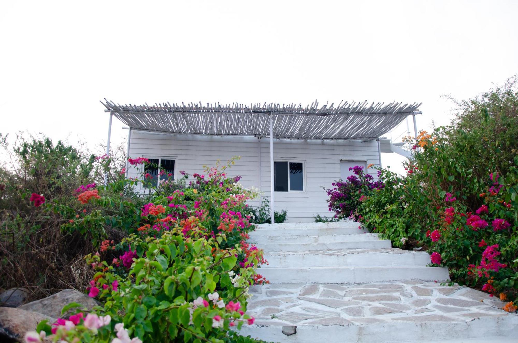 Rustic Vogue Hotel Shamirpet Kültér fotó